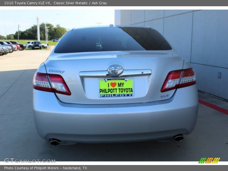 Classic Silver Metallic / Ash Gray 2010 Toyota Camry XLE V6