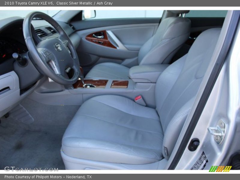Classic Silver Metallic / Ash Gray 2010 Toyota Camry XLE V6