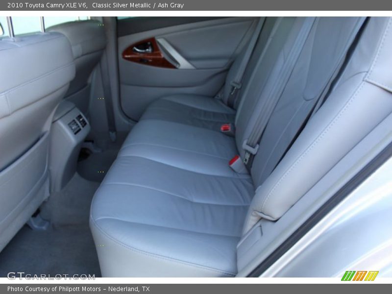 Classic Silver Metallic / Ash Gray 2010 Toyota Camry XLE V6