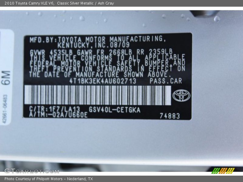 Classic Silver Metallic / Ash Gray 2010 Toyota Camry XLE V6