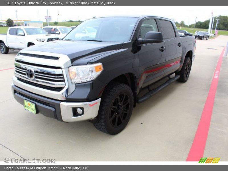 Midnight Black Metallic / Black 2017 Toyota Tundra SR5 CrewMax