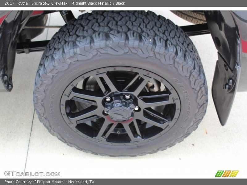 Midnight Black Metallic / Black 2017 Toyota Tundra SR5 CrewMax