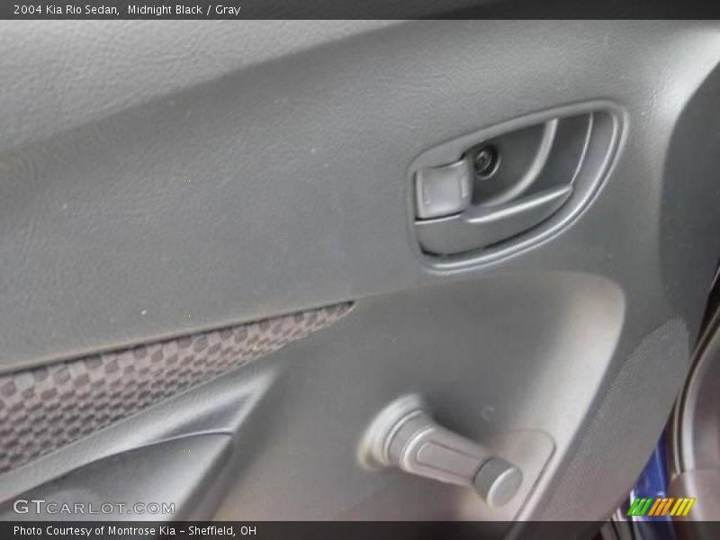 Midnight Black / Gray 2004 Kia Rio Sedan