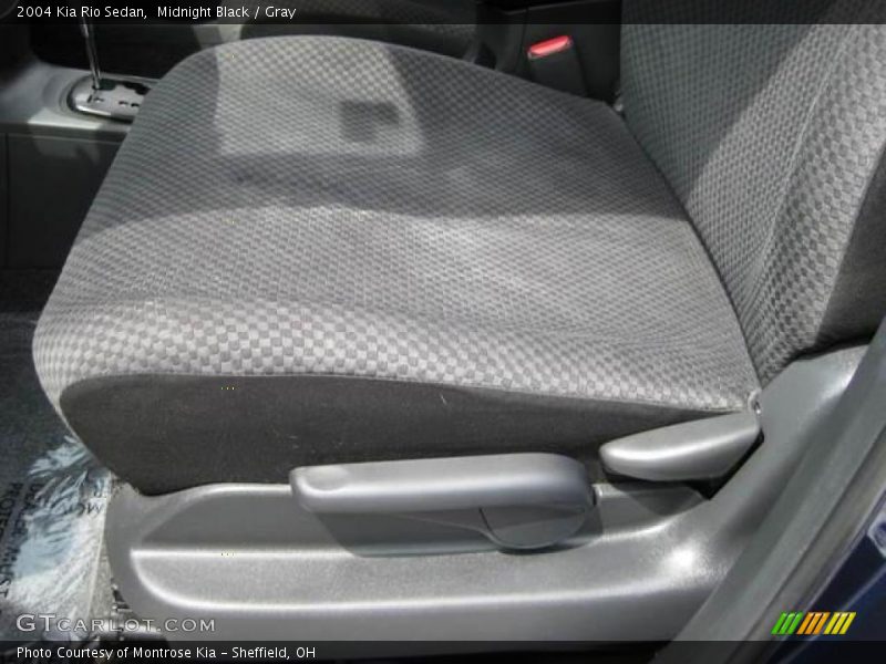 Midnight Black / Gray 2004 Kia Rio Sedan