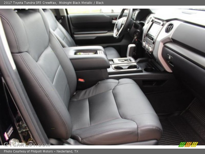 Midnight Black Metallic / Black 2017 Toyota Tundra SR5 CrewMax