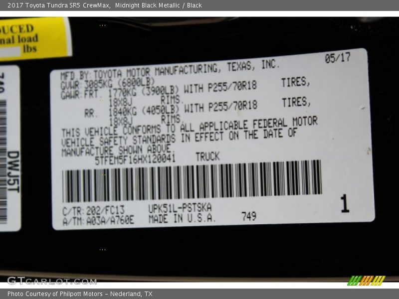 Midnight Black Metallic / Black 2017 Toyota Tundra SR5 CrewMax