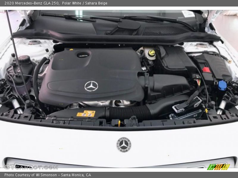 Polar White / Sahara Beige 2020 Mercedes-Benz GLA 250