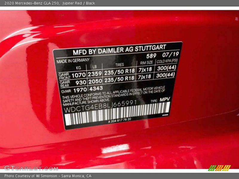 Jupiter Red / Black 2020 Mercedes-Benz GLA 250