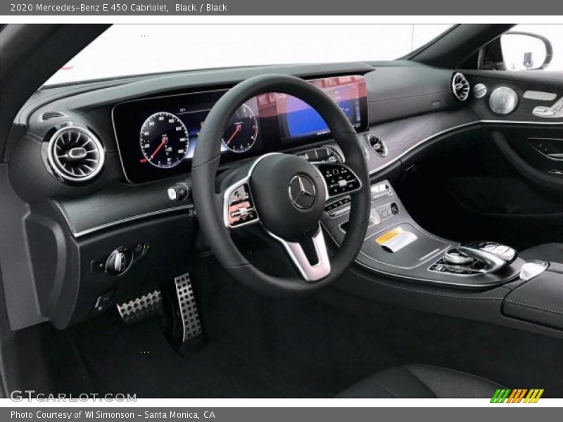 Dashboard of 2020 E 450 Cabriolet