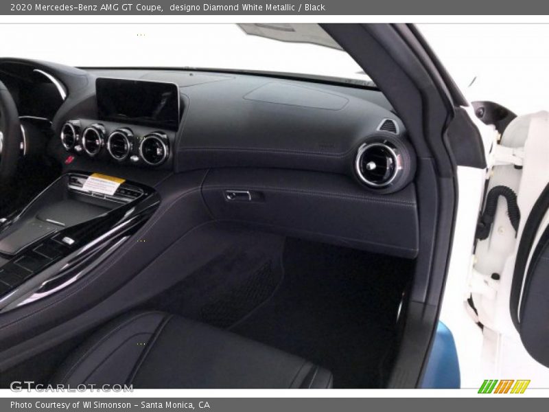 designo Diamond White Metallic / Black 2020 Mercedes-Benz AMG GT Coupe