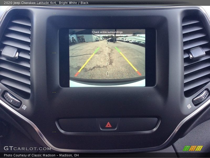 Bright White / Black 2020 Jeep Cherokee Latitude 4x4