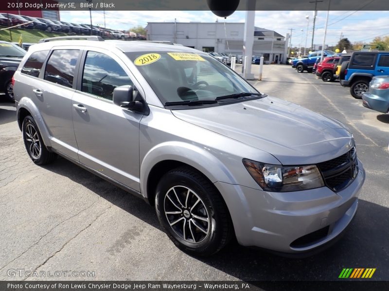 Front 3/4 View of 2018 Journey SE