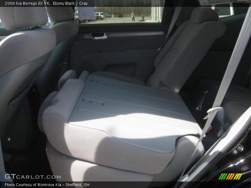 Ebony Black / Gray 2009 Kia Borrego EX V6