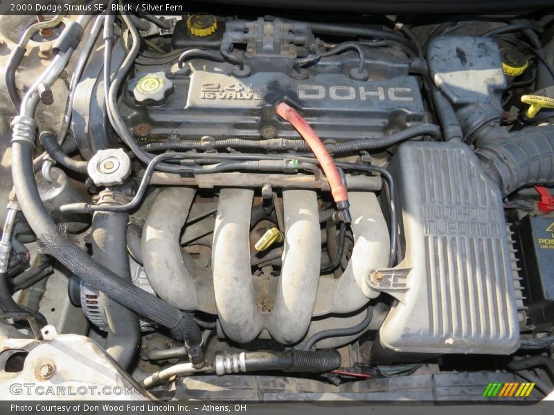 Black / Silver Fern 2000 Dodge Stratus SE