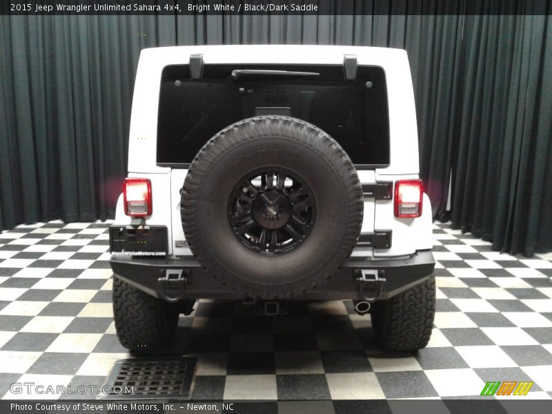 Bright White / Black/Dark Saddle 2015 Jeep Wrangler Unlimited Sahara 4x4