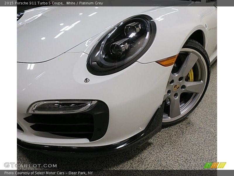 White / Platinum Grey 2015 Porsche 911 Turbo S Coupe