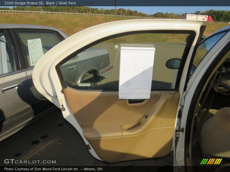 Black / Silver Fern 2000 Dodge Stratus SE