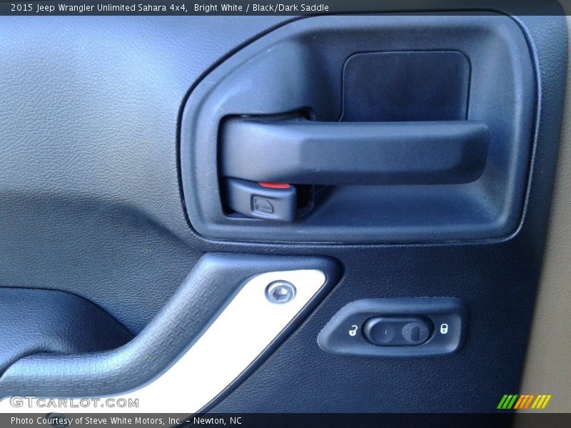 Bright White / Black/Dark Saddle 2015 Jeep Wrangler Unlimited Sahara 4x4