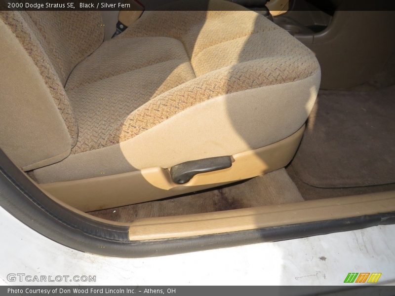 Black / Silver Fern 2000 Dodge Stratus SE