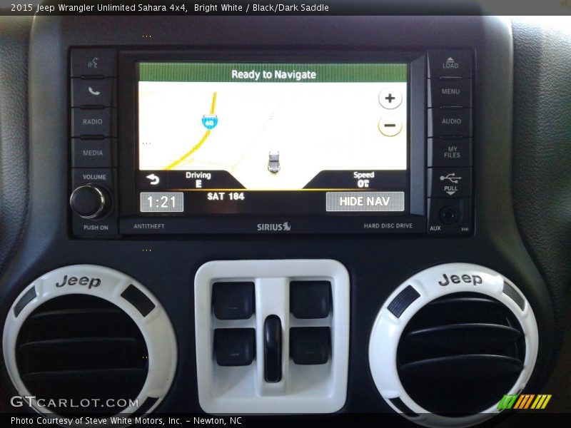 Bright White / Black/Dark Saddle 2015 Jeep Wrangler Unlimited Sahara 4x4