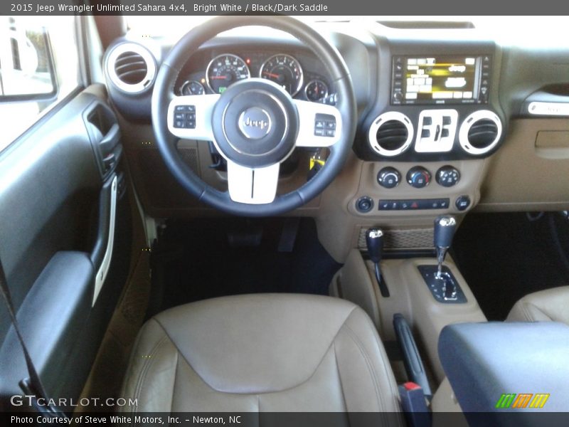 Bright White / Black/Dark Saddle 2015 Jeep Wrangler Unlimited Sahara 4x4