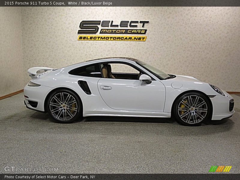 White / Black/Luxor Beige 2015 Porsche 911 Turbo S Coupe