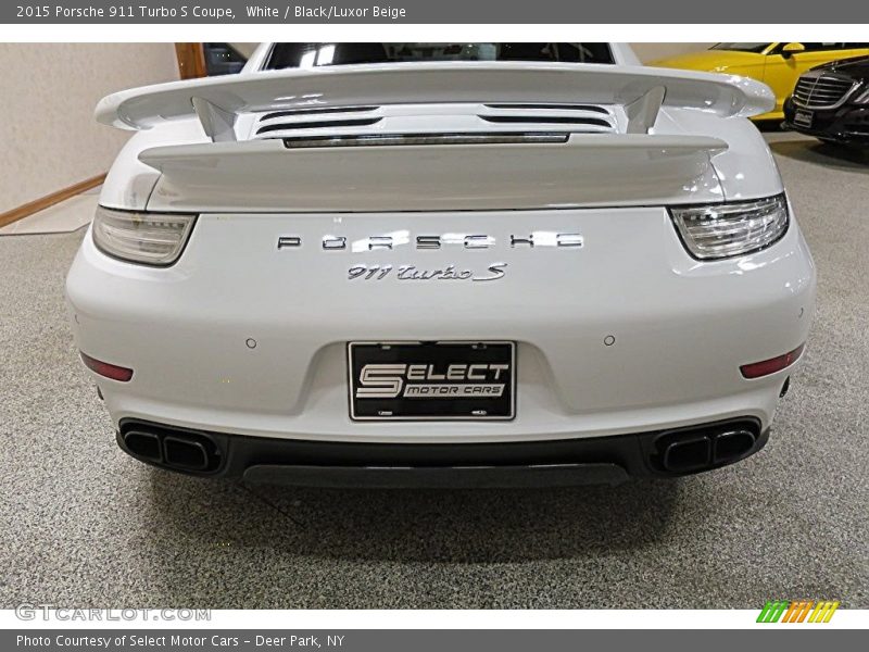 White / Black/Luxor Beige 2015 Porsche 911 Turbo S Coupe