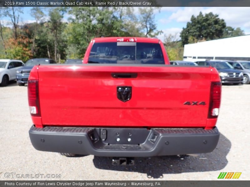 Flame Red / Black/Diesel Gray 2019 Ram 1500 Classic Warlock Quad Cab 4x4