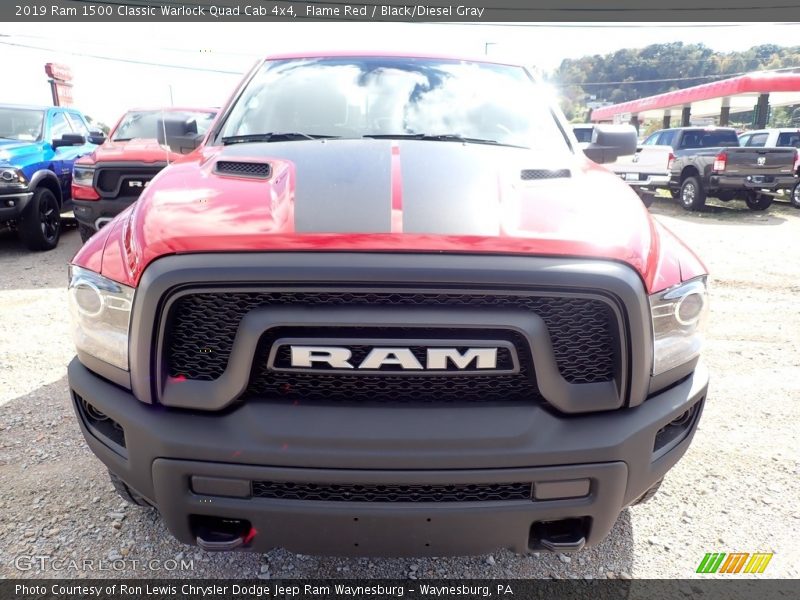 Flame Red / Black/Diesel Gray 2019 Ram 1500 Classic Warlock Quad Cab 4x4