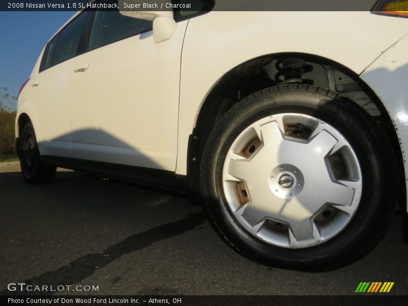 Super Black / Charcoal 2008 Nissan Versa 1.8 SL Hatchback