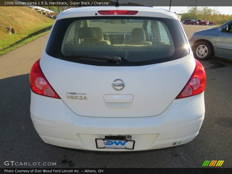 Super Black / Charcoal 2008 Nissan Versa 1.8 SL Hatchback