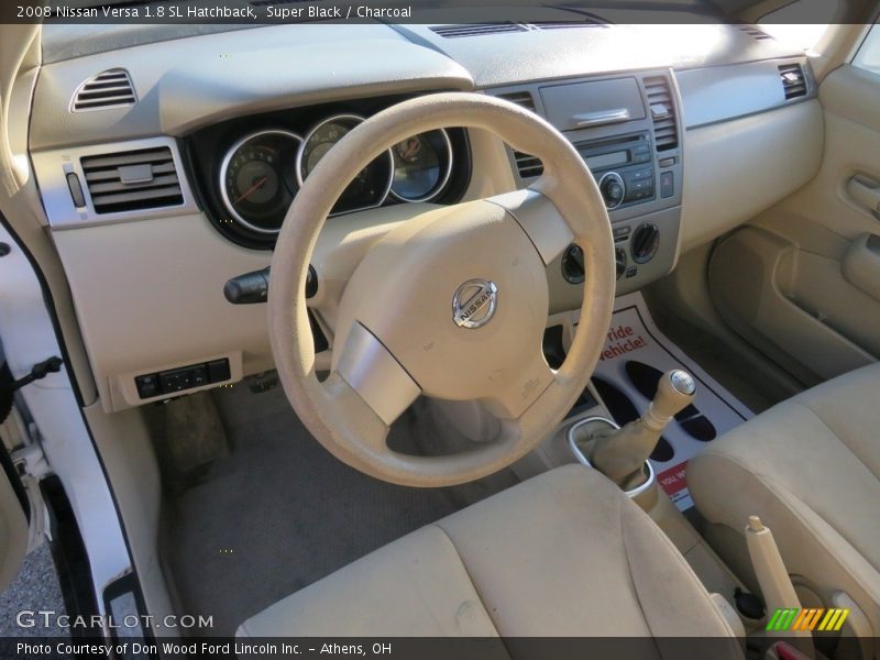 Super Black / Charcoal 2008 Nissan Versa 1.8 SL Hatchback