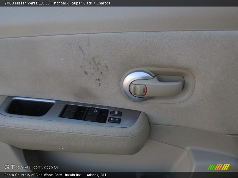 Super Black / Charcoal 2008 Nissan Versa 1.8 SL Hatchback