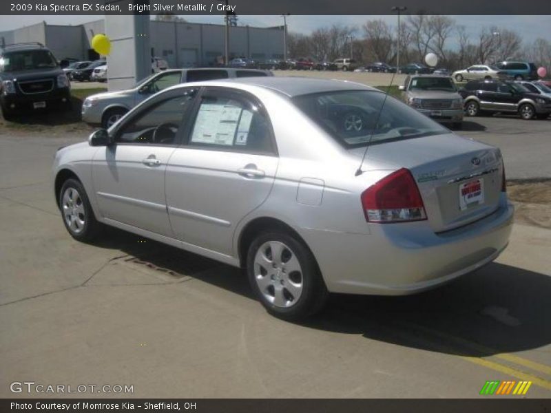 Bright Silver Metallic / Gray 2009 Kia Spectra EX Sedan