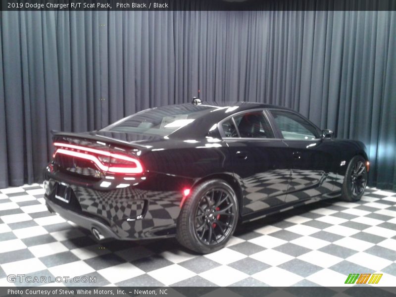 Pitch Black / Black 2019 Dodge Charger R/T Scat Pack
