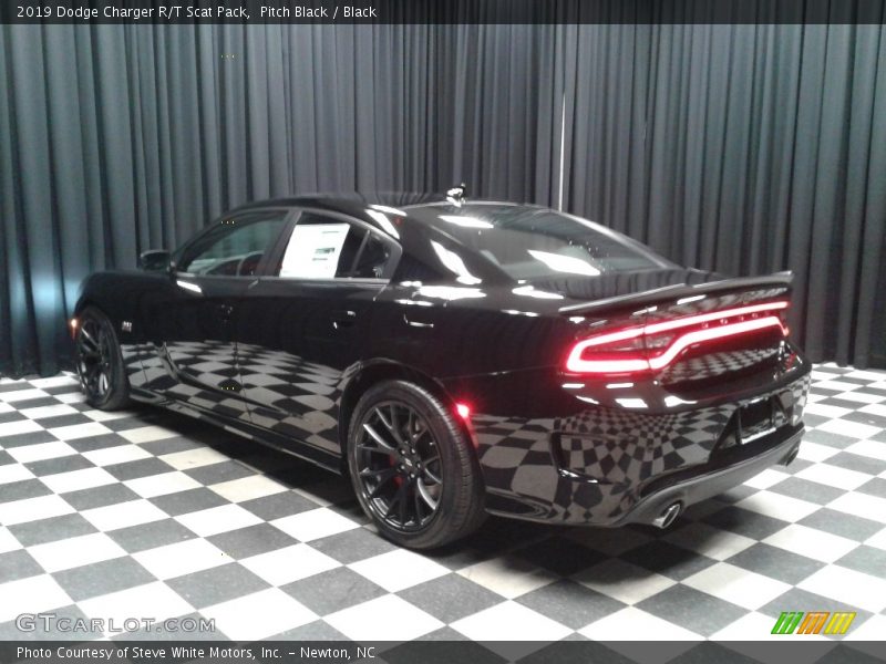 Pitch Black / Black 2019 Dodge Charger R/T Scat Pack