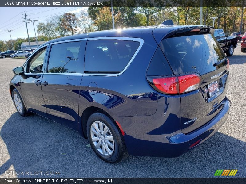 Jazz Blue Pearl / Alloy/Black 2020 Chrysler Voyager L