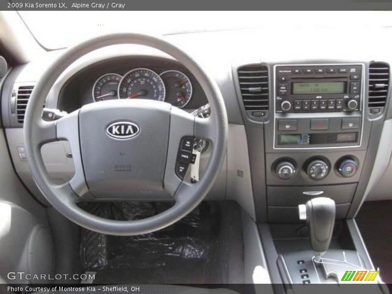 Alpine Gray / Gray 2009 Kia Sorento LX
