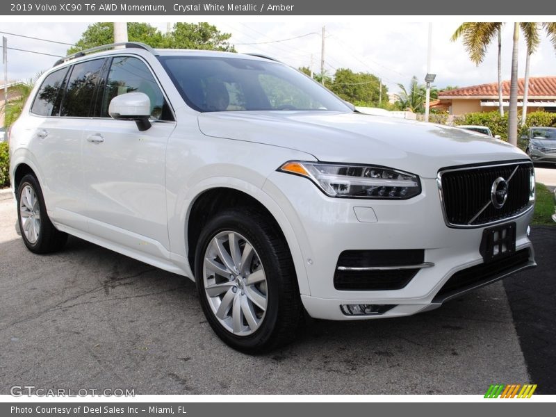 Crystal White Metallic / Amber 2019 Volvo XC90 T6 AWD Momentum