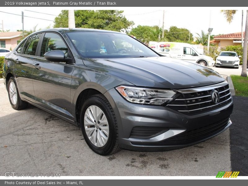 Platinum Gray Metallic / Titan Black 2019 Volkswagen Jetta S