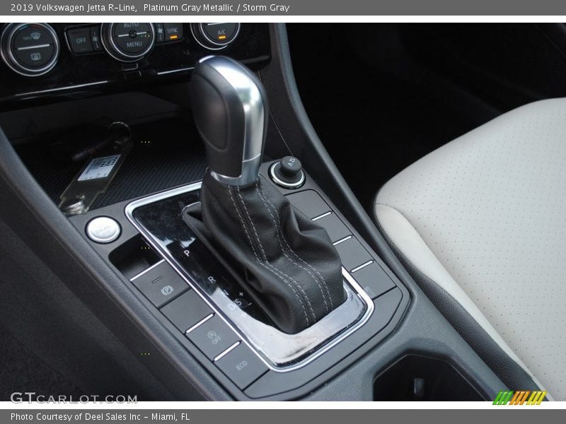 Platinum Gray Metallic / Storm Gray 2019 Volkswagen Jetta R-Line