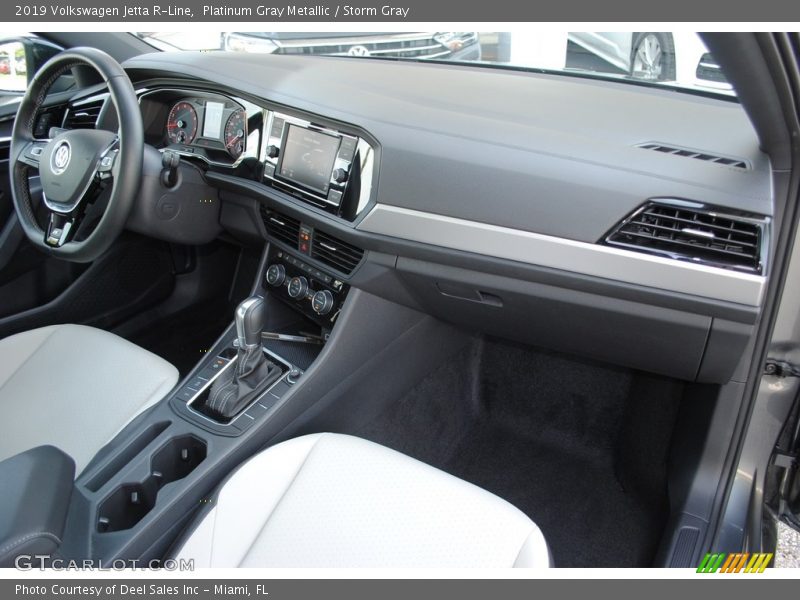 Platinum Gray Metallic / Storm Gray 2019 Volkswagen Jetta R-Line
