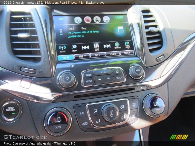 Iridescent Pearl Tricoat / Jet Black/Mojave 2016 Chevrolet Impala LTZ