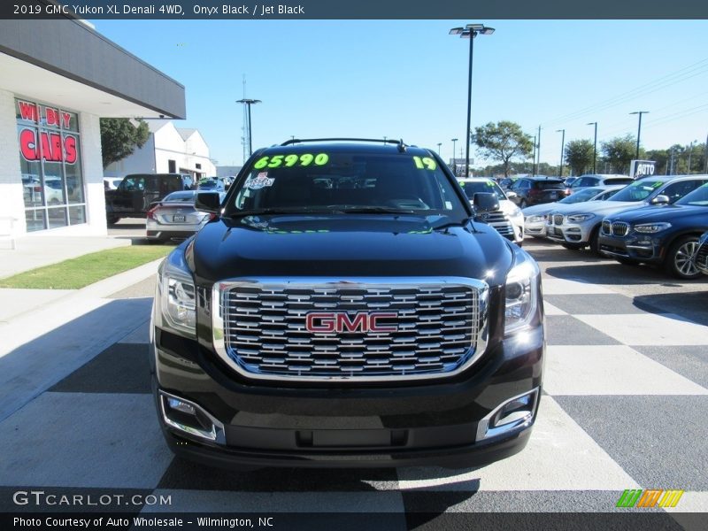 Onyx Black / Jet Black 2019 GMC Yukon XL Denali 4WD