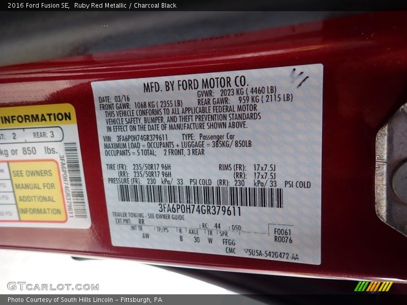 Ruby Red Metallic / Charcoal Black 2016 Ford Fusion SE