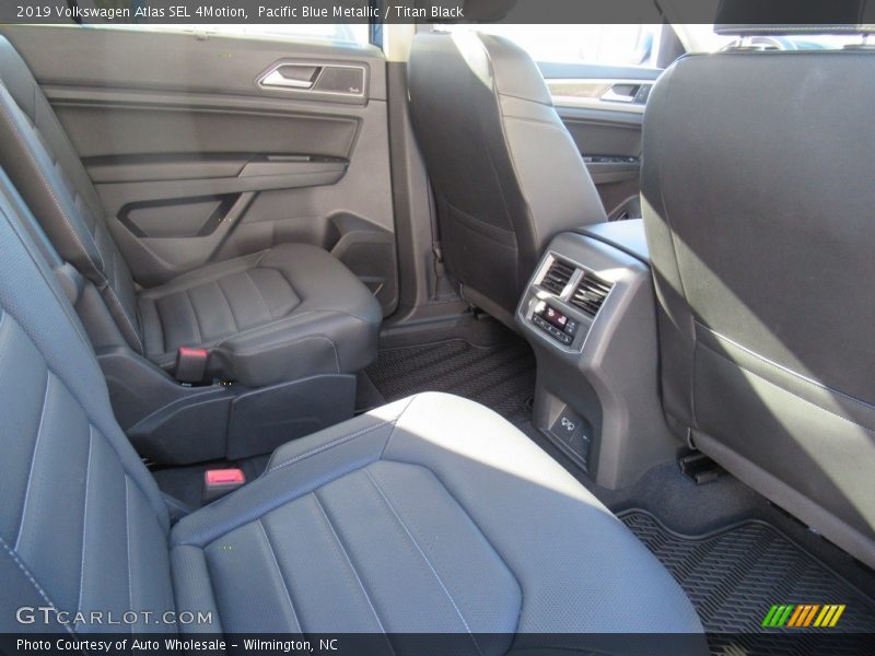 Pacific Blue Metallic / Titan Black 2019 Volkswagen Atlas SEL 4Motion