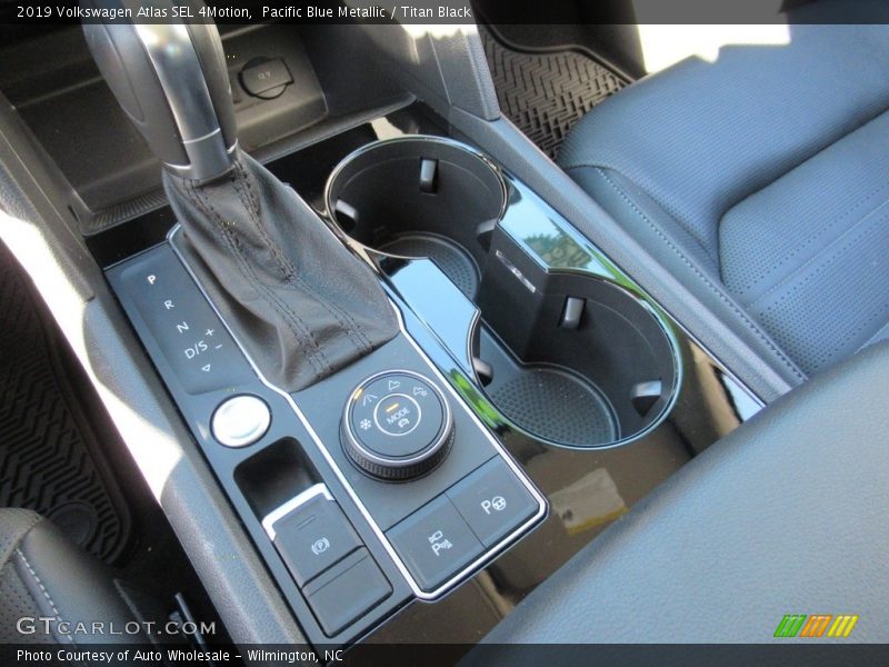 Controls of 2019 Atlas SEL 4Motion