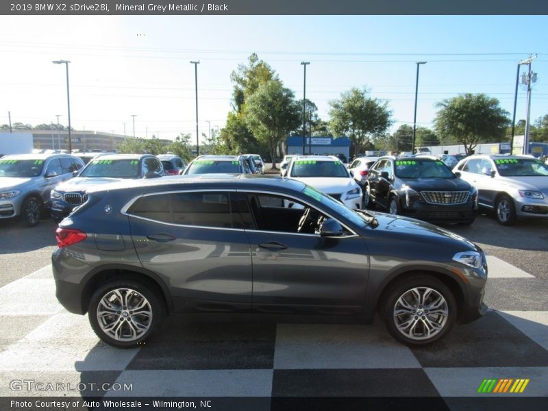 Mineral Grey Metallic / Black 2019 BMW X2 sDrive28i