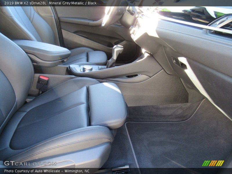 Mineral Grey Metallic / Black 2019 BMW X2 sDrive28i