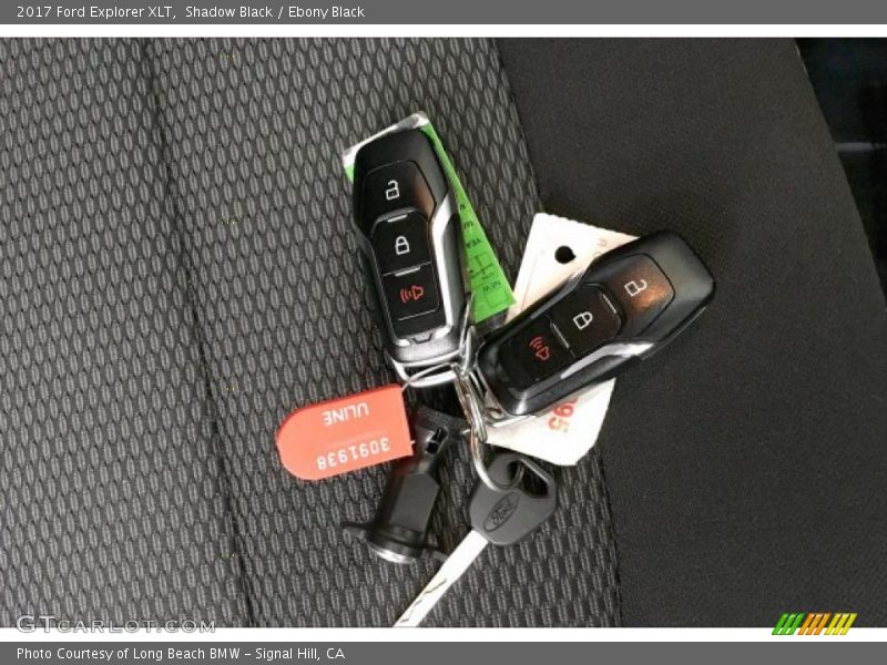 Shadow Black / Ebony Black 2017 Ford Explorer XLT